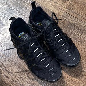 Vapor max air size 8